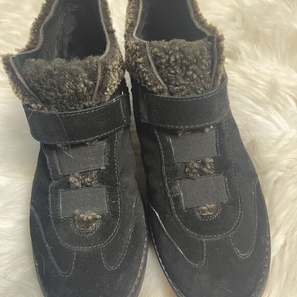 Stuart Weitzman Leather Black Suede ankle Boots with brown faux fur trim SZ7 - Picture 5 of 9